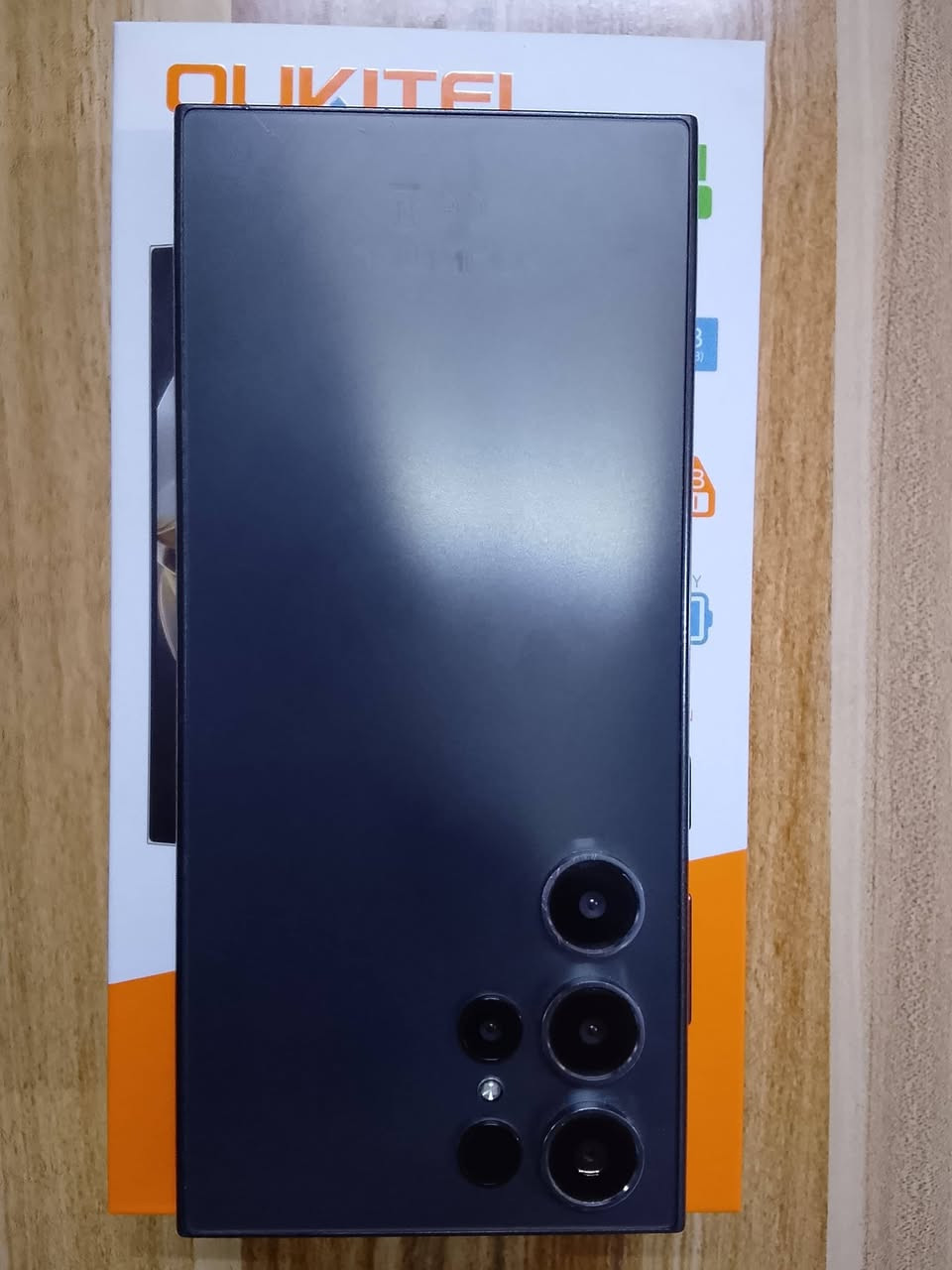 شبيه الألترا. C61
ذاكره.       128
بطاريته.      5100
عشوايته.     8+8
جهاز جديد ما مستخدم
للبيع أو مراوس بأيفون ونطي فرق هم عادي
سعره مناسب
*********** للأستفسار
