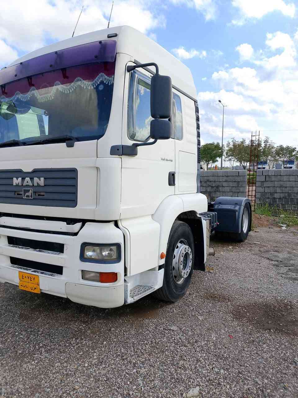 مان مودیل 2001 فول
مواسفات اتوماتیک رتایدەر 
سنویە مربوتە تنکەر تاک تایر تنکر ماموجود مکان کلار سعری ***********
