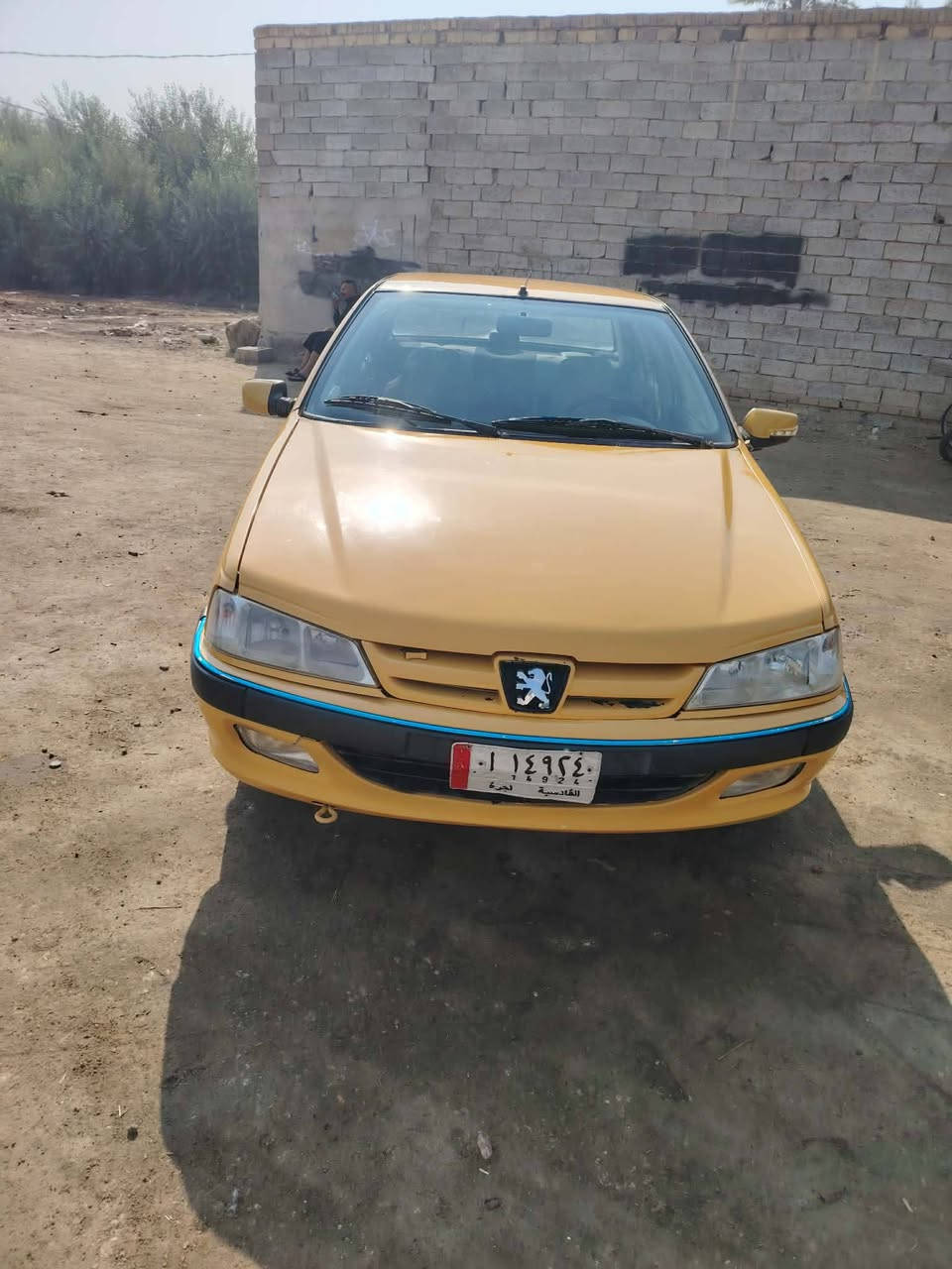 سياره بيجو بارص موديل 15 مكينته بيه تنقيص مصبوغه صبغ عام هيئه وغرامه مصفره سنويته ل 28 السعر 30 وبيه مجال 
رقمي ***********
