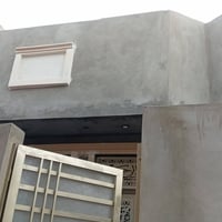 بيت للبيع ابو عظام  مساحه ١٠٠ متر يحتوي علئ غرفتين نوم ستقبال غرف نوم ...