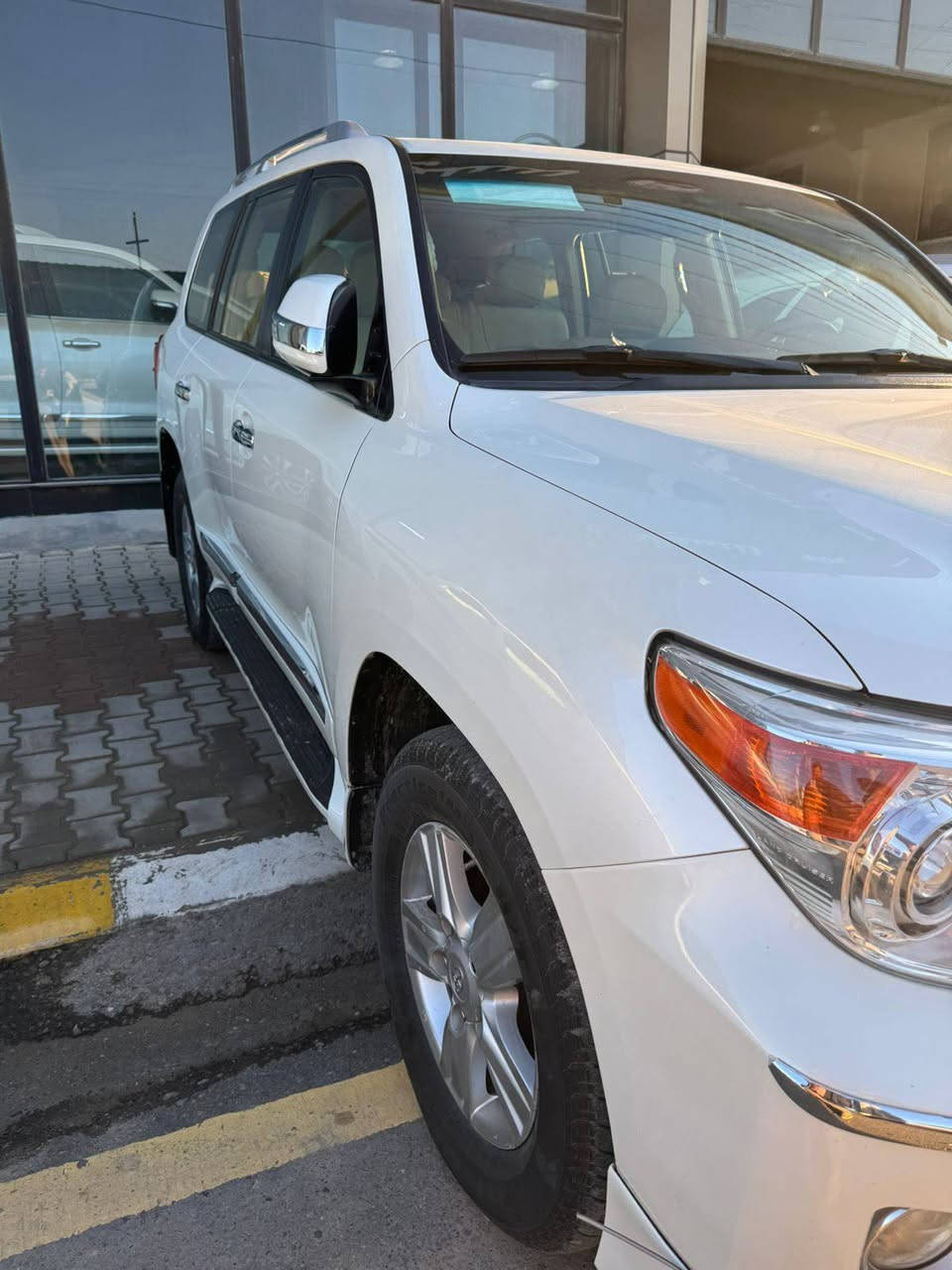 لاندكروز 2013 مكفوله كفاله عامة قطرة 💧 صبغ مابيها سنويه هزه كلها كامله مال جناي ماشية 140 حقيقي . سيارة جديده
السعر خاص 
***********
***********
