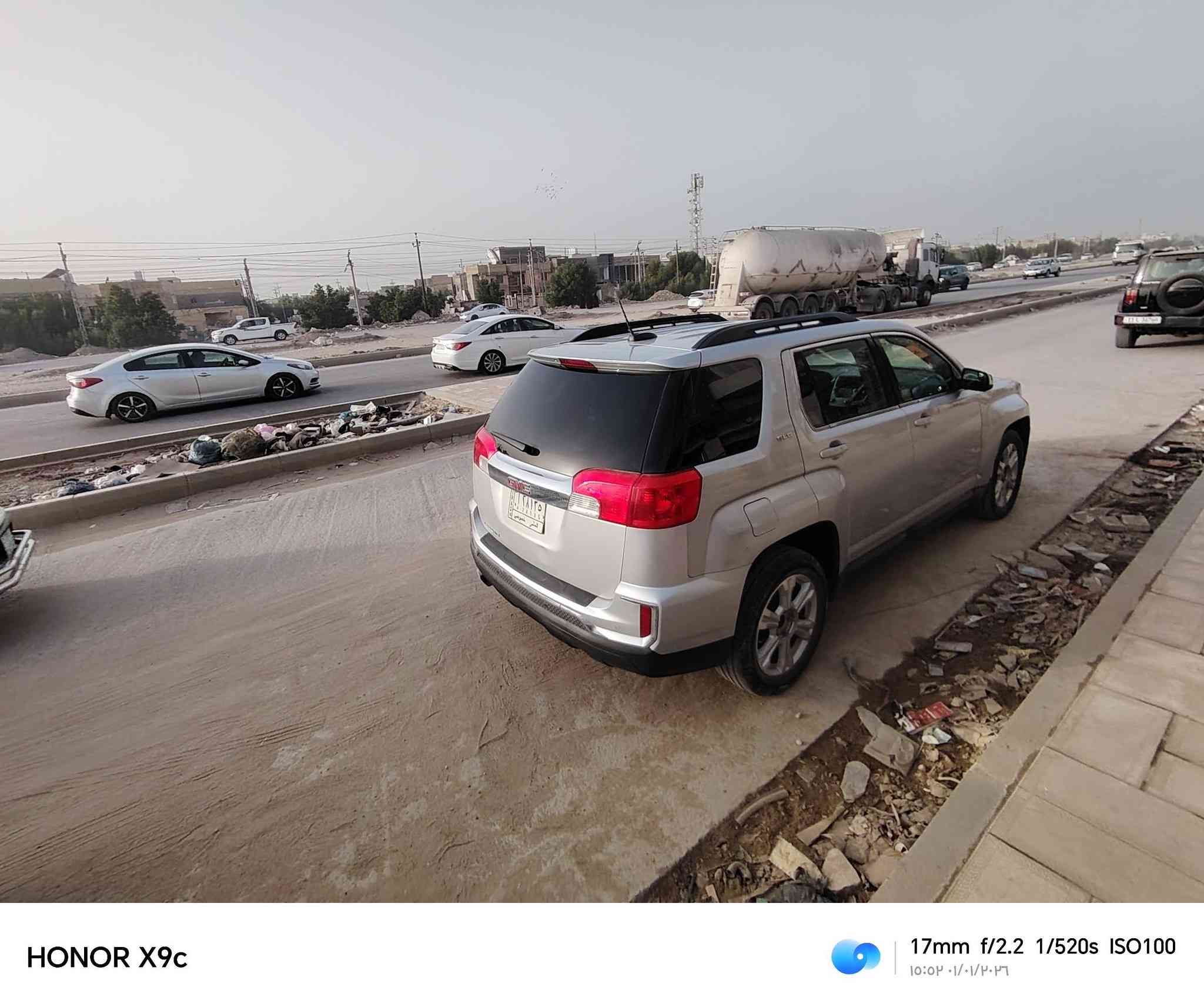 جمسي تيران 2017 للبيع السعر 110 وبيها مجال سياره ضربتها شويه من البنيد والباب الصدر والجاملغ بيها صبغ صفحه وبداية تبخير قليل مودوم تنقص بالتبديله نص لتر إلى 3/4 تبريد ثلج كامله السياره للعلم مصبوغه الصفحه البيها لحادث لان جردت ***********
