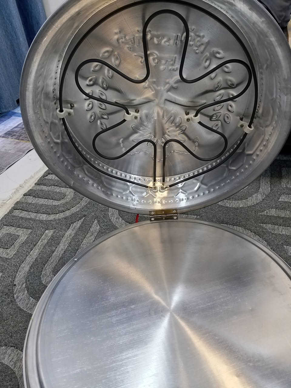 تنور كهربائي البيع 35الف جديد غير مستخدم سبب البيع الكهرباء ضعيفه مالتنه وبي مجال الله شاهد جديد *********** الشعله دوانم
