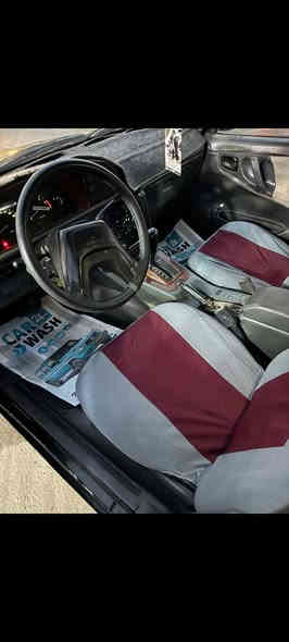 السلام عليكم للبيع سيارة نوع دايو برنس اللون اسود موديل 1995 كير اوتوماتيك السيارة بحالة جيدة خياسات مابيها كهربائيات كلهة شغالة الصدر وتايرات خير من الله بس المكينة بيها بخار السيارة شبه جاهزة بس يرادلهة ملاحضات بصيطة لان جنة تاركيهة رقم بغداد العنوان بغداد السعر 33وبيها مجال بسيط الرقم ***********
