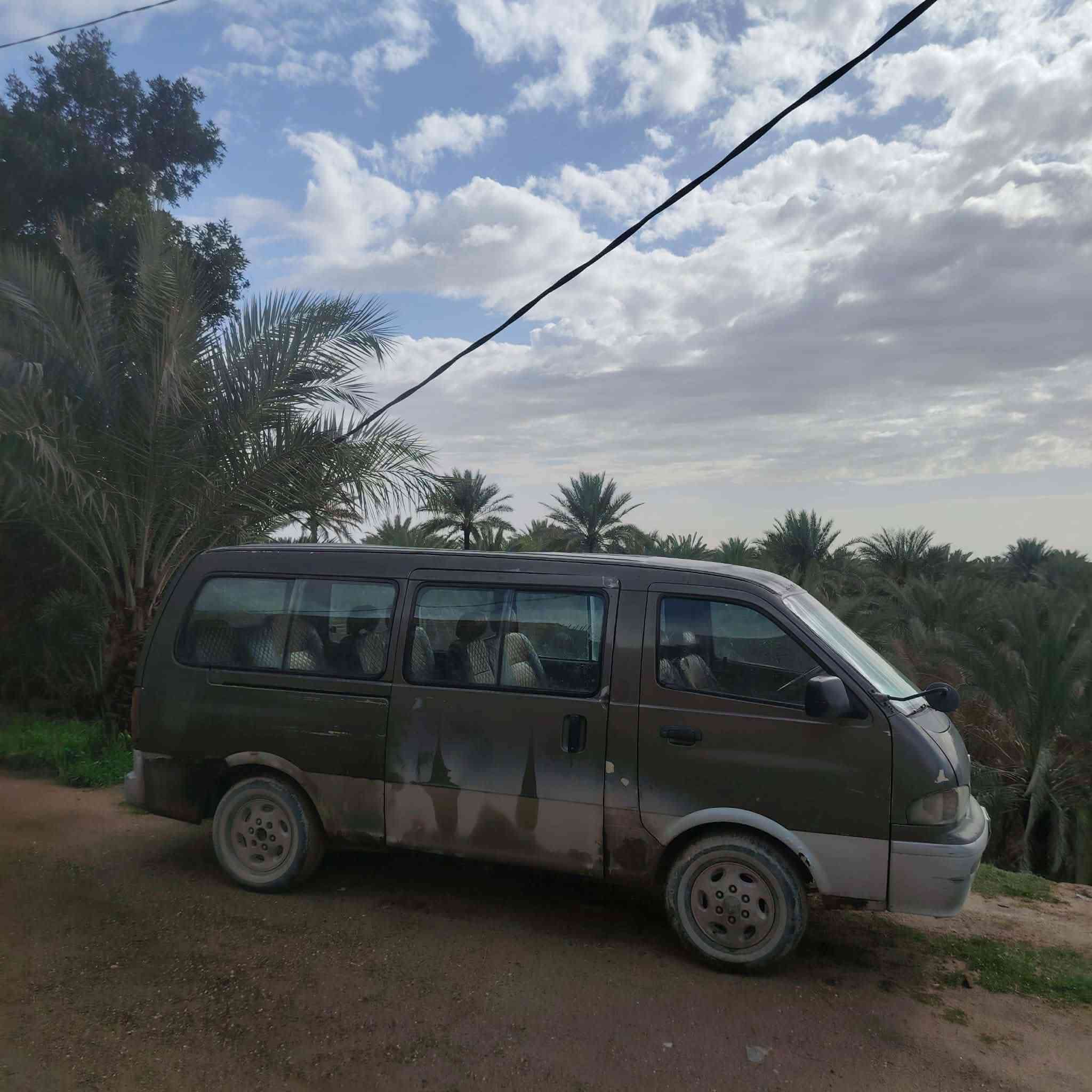 السلام عليكم بريجو موديل 1999 معلاية 2006 مكينة وگير وتاير واكسن مشروطات وكالة بأسمنة عليها غرامات ورا المشتري ماعرف شگد سيارة محجوزلها على هذا الشهر حجز مرور السعر 25 وبيها مجال المكان نجف ابو صخير الاستفسار على الرقم ***********
