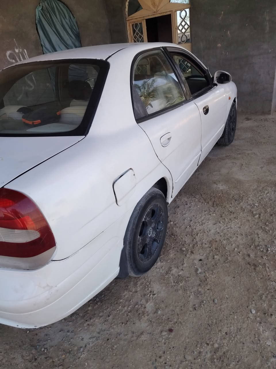 سلام عليكم ورحمة الله وبركاته دايو نوبرة للبيع موديل ٩٩ رغم انبار كير ومحرك لا تنقيص لا تبخير السعر ٢٤وبيهة مجال مراوس حسب القناعه تصال *********** متواجد عل فيس بي واتساب
