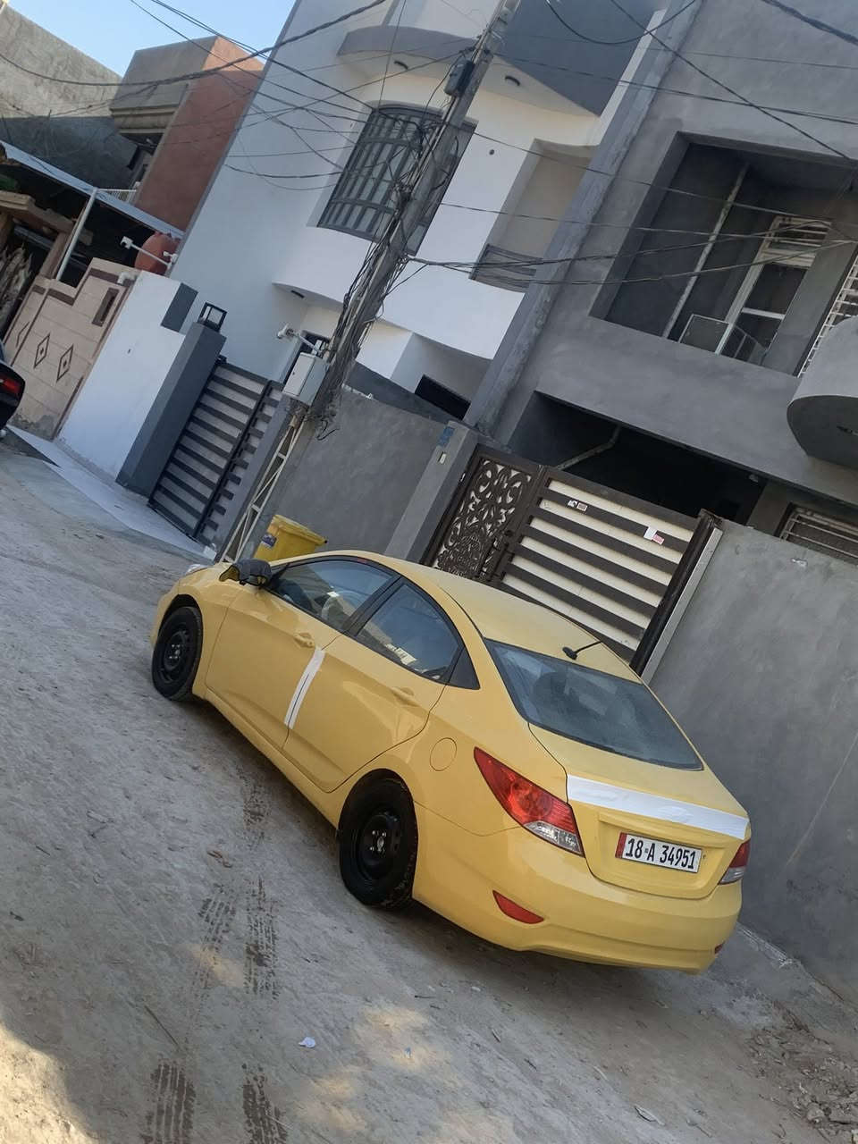 *********** السعر ٧٥وبي مجال قليل
سلام عليكم اكسنت للبيع مديل 2014 تبريد ثلج ❄️ 

بيه جاملغ فقط  وبيه سحب مقدمه الشاصي فقط سحب السياره جاهزه من كلشي سنويه لل 30غرمات  وهيئه مصفره  وعدي وصولات قبل سبوع صفرته 

السعر75وبيه مجال مكاني بابل ابو خستاوي
