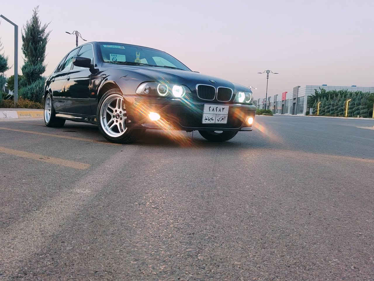 سلام عليكم
بي ام 528 
موديل  2000
شرط تحويل وكالة 
مصبوغه عام  جمالية 
صدر امامي خلفي جديد
تبريد شغال 
مكاني سليمانية 
الهاتف ***********
الهاتف *********** 
السعر 68
