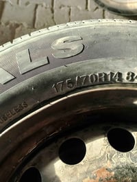 طقم تايرات • ١٧٥/٧٠/١٤ • مستعمل