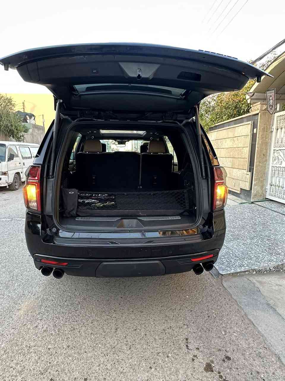 السلام عليكم للبيع تاهو موديل 23 بريمير
CHEVROLET TAHOE PREMIER 

   2023🦅 

مغلفه bebef

سنويه ب اسمي تحويل مباشر 

فوول مواصفات جگات

شيفروليت تاهو بريمير وكالة المنصور 

الموديل : 2023 ( خليجي )

‎اللون : اسود 

ماشييه 140 الف 

محرك و گير شرط مامفتوح

سياره مكفول  كفاله عام 

‎جكات كهرباء

‎ جكات تصعد وتنزل 

‎اربع كامرات

‎حجم المحرك : 5300 Cc

‎عدد الاسطوانات : 8 اسطوانات ( 8 سلندر )

‎المواصفات : 

‎* سقف بانوراما 

‎* المقاعد كهربائية تدفئة و تبريد

‎* مقصوره الركاب من الجلد الفاخر + خشب ملكي 

‎* شاحن وايرلس لاسلكي

‎* نظام الرؤيه : 5 كامرات رؤيه شامله ( BIRD VIEW )

‎* نظام التعليق مستقل

‎* كشنات ميموري خزن

‎* نظام الصوت BOSE سماعات عدد 10

‎* دوسات كهرباء + اناره LED

‎* نظام سحب مقطوره تحكم كامل + كامرة لرؤية المطوره

‎* داتا شو

‎* تشغيل بعد 

‎* 5 بصمات 

‎* تحديد مسار 

‎* لد امامي 

‎*مري شفط 

‎* 4 كامرات 360 درجه 

‎* رادار 

‎* جنطه ذكيه بلقدم تنفتح وتنسد 

‎* ويل كروم 22 حجم وعليها تخم تاير 

‎* شاشات خلفيه 

‎* جميع الكشنات كهرباء

‎* كشنات تدفئه تبريد 

‎* دوسات شفط 

‎* شاحن واير ليس

‎* ثلاجه 

‎* جميع المقاعد يوجد مخارج يوبي اس 

جديده  ماشالله 

مكان السيارة ديالى المقدادية 
‎ للاستفسار

***********
