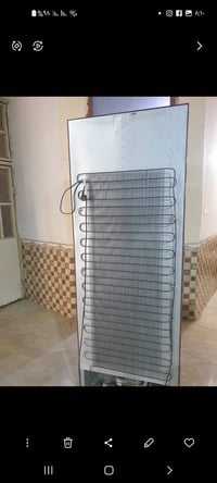 ثلاجة • نظيفة • تجميد وتبريد