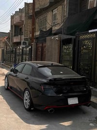 مقاس ١٨ • عرض ٨ • بدون تصليح