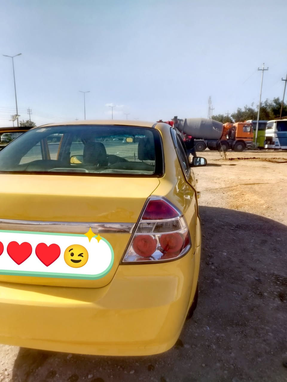 السلام عليكم افيو 2009  خليجي للبيع مكينه مفتوح خير من الله تبريد شغال السياره اي نقص مابيه ضربته بس جاملغ السياره جديده السياره ربع مذب عليه  عارضه 45 وبيه مجال اتصل ***********/***********
