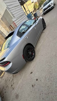 تشارجر GT • دفع رباعي • ١٨٠٠٠٠ كم