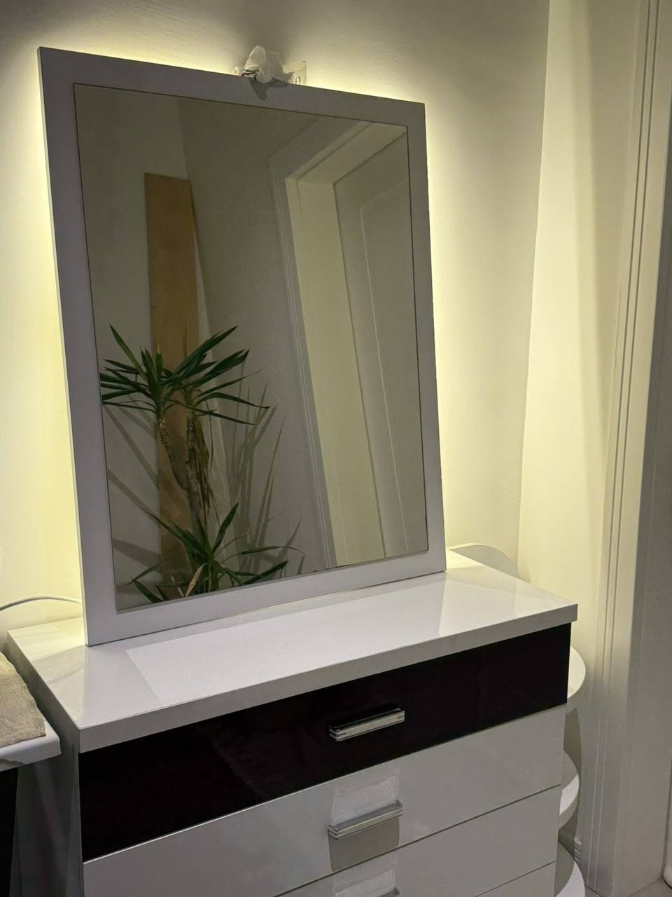 ميز تواليت كلش نظيف أربيل, العراق


**إذا كنت صاحب هذا الإعلان وتريد حذفه لأي سبب، رجاءا أرسل رسالة إلى الدعم الفني**