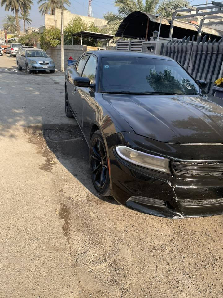 جارجر 
SXT
2018اصل
كير مكينه جديد 
تبريد ثلج
حادثها بجم
رقم بغداد دولي
سنوية جديدة
العنوان بغداد شارع فلسطين 
للاستفسار ***********
السعر 165
