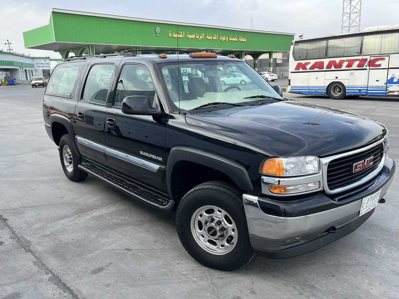 سلام عليكم جمسي مديل 2003 كفاله ضربه وتبديل وعيب شرعي رقم بغداد تحويل ثاني يوم مكينه 6100 كير 1000 تخم تاير حداديه جديده تبريد ثلج السياره جاهزه من كلشي السعر 140 رقم الهاتف *********** العنوان البصره
