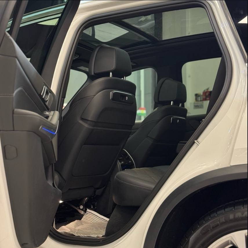 BMW X5 S-DRIVE40i 2024 
Engine: V6 3.0L 🚀
ژمارە کاتی 
46 هزار روشتووە 
کلین تایتل//  بێ بویاغ 💎 
وارد ئەمریکی 🇺🇸 
نرخی 435 وەرقە و مجال 😱 
📍شوێن هەولێر 
~~~~~~~~~~
0751-2004-377
0772-818-6453
~~~~~~~~~~
BMW X5 S-DRIVE40I 2024
Engine: V6 3.0L 🚀 
رقم کاتي 
ماشي 46 الف 
کلین تایتل// بدون صبغ 💎
وارد امریکي 🇺🇸 
سعر 435 ورقة بي مجال😱 
📍مکان سیارة اربیل أربيل, العراق


**إذا كنت صاحب هذا الإعلان وتريد حذفه لأي سبب، رجاءا أرسل رسالة إلى الدعم الفني**