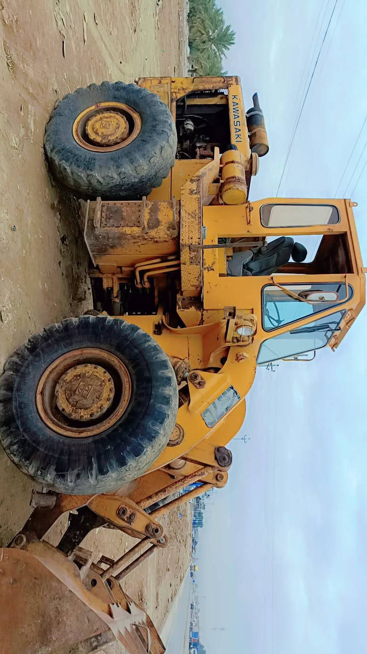 كاوسكي للبيع موديل 79 بدون تحويل محرك بي بريك شغال محرك كير تركم مكفولات سعر 115 مكانها بغداد ***********
