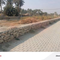 خلف الملعب القديم • شارع ابو مهدي المهندس • ٨٠٠م