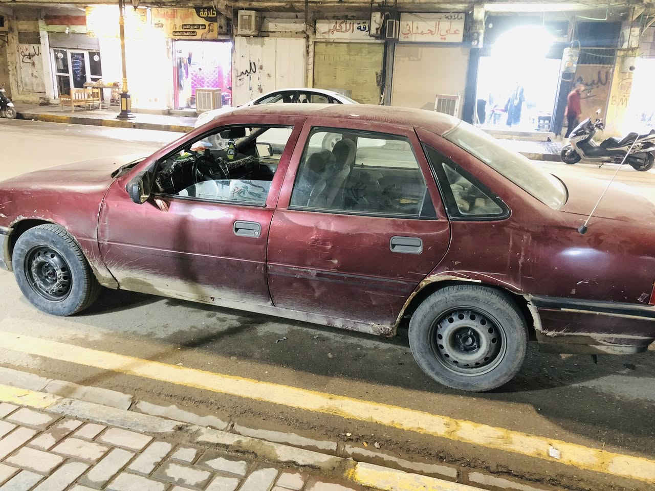 اوبل ڤيكترا
محرك ٢٠

الفئة GT

دفع رباعي محور سحب

موديل ٩١

رقم اخضر 

السيارة أحلى من الصور بهواي + ماغاسلها

للأستفسار أكثر ‭٠٧٧٠ ٥٠١ ٧٥٤٨‬
