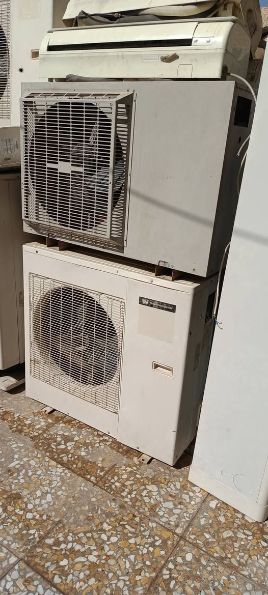 سبالت للبيع قطعة داخلية خارجية كل شي موجود اكتب اي شي تريد واجاوبك للاستثمار *********** بي واتساب
