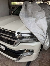 لاندكروز بريم • ٢٠٢١ • ماشيه ٢٠ الف