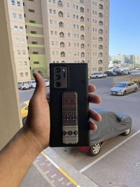 نوت ٢٠ الترا • ايفون ١١ برو ماكس • ٢٥٦