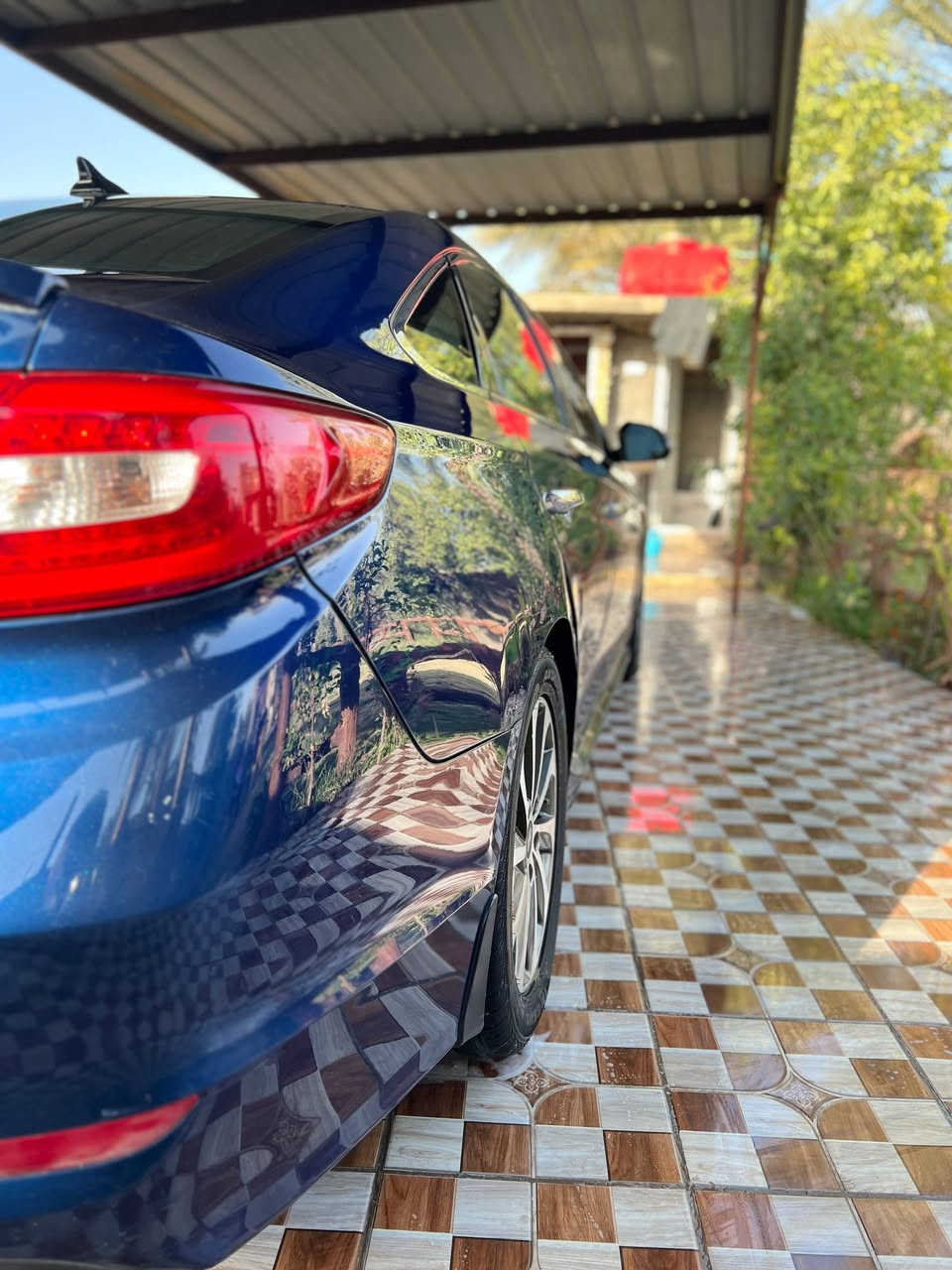 السلام عليكم للبيع أو المراوس حسب القناعة سوناتا أمريكيه الموديل (15) رقم بغداد أنكليزي هزه جديده سنويه للغاية 2031 بأسمي السيارة تحويل مباشر السيارة فول مواصفات أعلى فئة بالسوناتا سياقة ذاتيه تحكم ستيرن بنراما من أكولك فول صدك فول تعال وشوف بعينك بيه قطعتين بنيد وجاملغ أمامي  قيم الي يرضي الله والله يرحم والديك من تقيم خلي الله بين عيونك مو تنطي سعر وتكسر بحلال الناس باجر عكبه من تريد تبيع أنتَ هم ماتقبل شخص يكسر بحلالك قال رسول(ص) الكلمةالطيبة صدقه  والله يرزقكم بحق محمد وآل محمد وأن شاءالله الي تكون من نصيبه شايف كل الخير بيه بحق محمد وآل محمد  وأعتذر عن الأطالة 
رقم الهاتف: ***********
