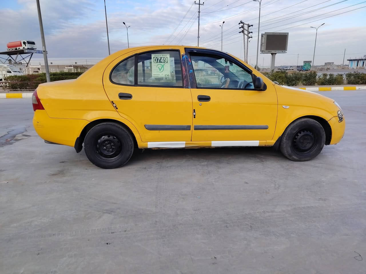 للبيع طيبه تكسي  2015 رقم بغداد انگليزي سنويه لل 27 هزه جديده  خط وبحث وغرامات مصفره سياره جاهزهه
كفاله عامه من الصبغ والضربه بيهه بارد شبر بل بنيد يم الشباك  كير ومحرك وحداديه خير من الله مكان السيارة واسط الصويره *********** السعر 35 بيهه مجال بيع فقط الشراي يتصل خاص ما موجود
