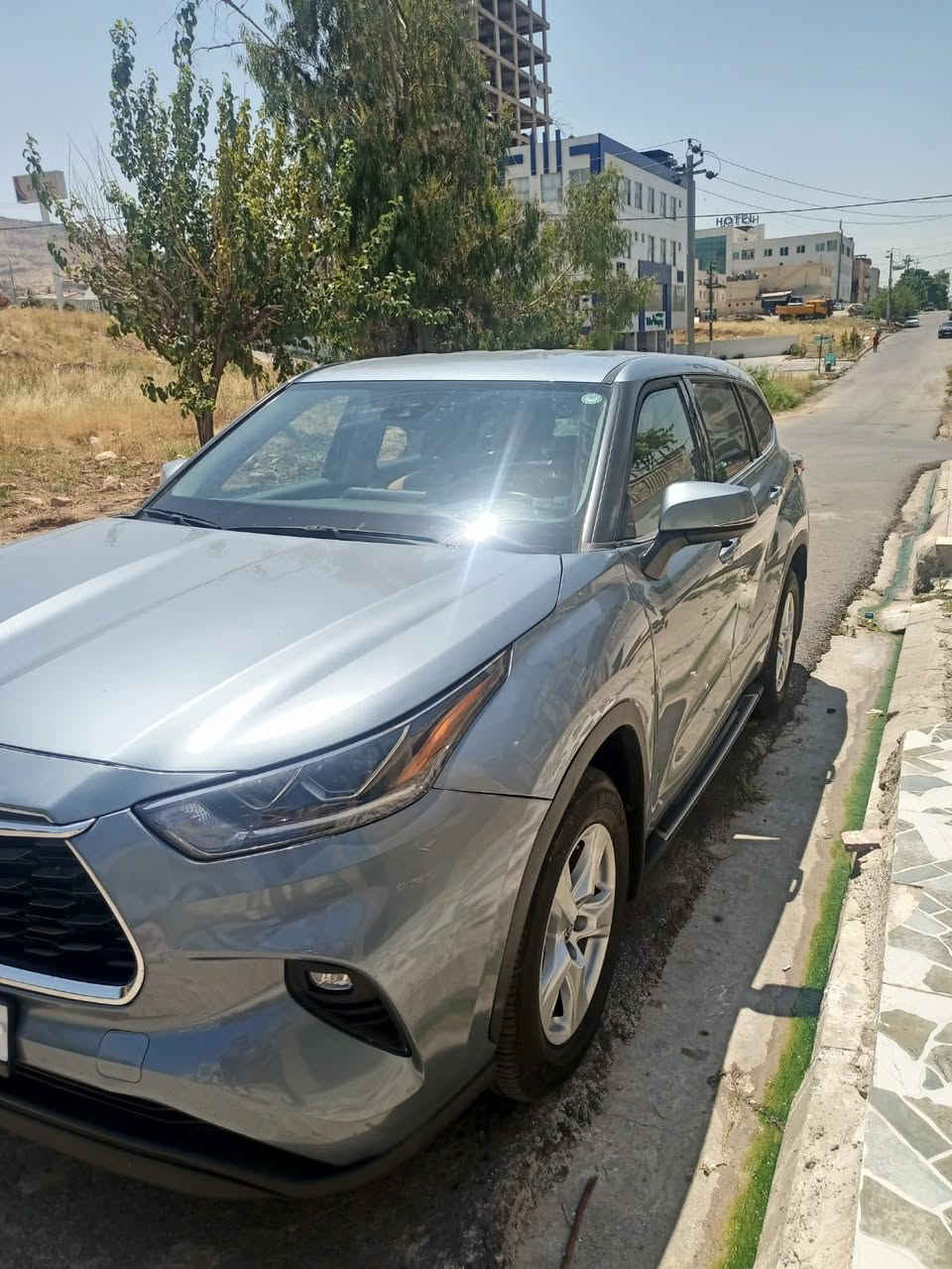 تويوتا هايليندر٢٠٢٢سياره بى سبغه 
موصفاتLEده بل ئه كسين سعر ***********
