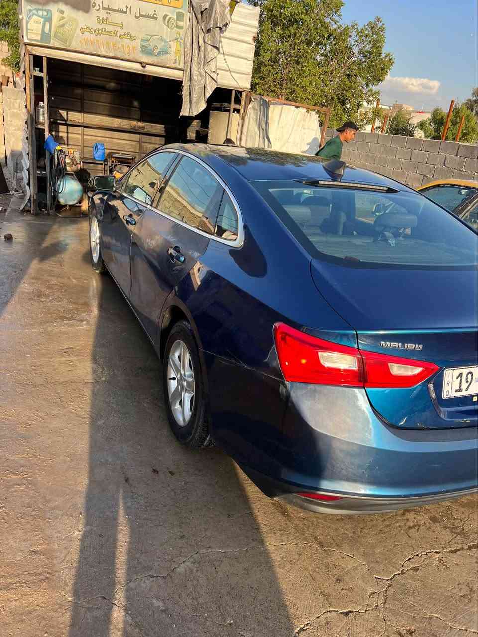 ماليبو موديل 19 وارد امريكي بيه 5قطع صبغ تبديل بس البنيد  السيارة مابي اي نقص بس صدره 80 /100
بسمي سنوية لل 31 تحويل ثاني يوم  السعر 76 وبيه مجال 
الاستفسار *********** بغداد, العراق
