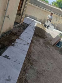 شغل سراميك درجة أولى والسعر مناسب صابر القيسي ٠٧٧١٢٦٤٨٩٤٢