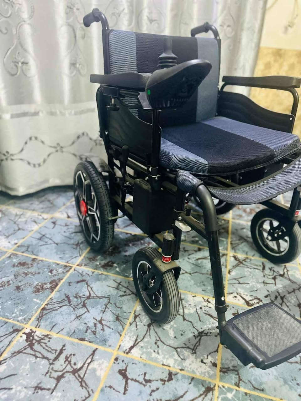 سعر 400وبيه مجال مكاني السماوه


**إذا كنت صاحب هذا الإعلان وتريد حذفه لأي سبب، رجاءا أرسل رسالة إلى الدعم الفني**