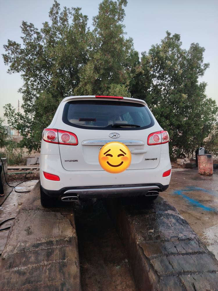 سلام عليكم سياره سنتافي موديل ١٢ مكينه اربعه سلندر ٢٤٠٠ سياره حلوه ونضيفه مال جاني مكفوله بيها بارد بل جاملق الخلفي 
سياره فول عده لبصمه سعراها ١٥٥ وبيهاء مجال التواصل ع رقم *********** موقع ميسان العماره عمارة, ميسان
