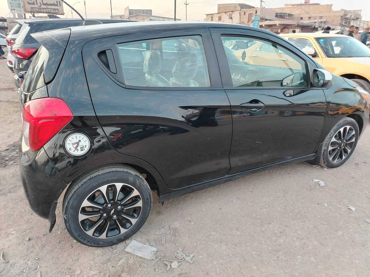 سبارك موديل 21 فول مواصفات قماره بلادبيضه زائد المري الجانبيه بيه جاملغ وبنيد وجاملغ الثاني جلاتين رقم ميسان معوقين السياره بالعماره السعر 98   ***********
