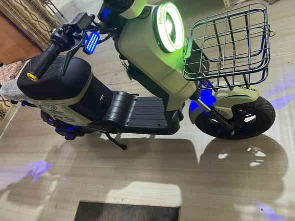 سلام عليكم للبيع صالها شهر ونص تقريبا وصل الشراء موجود مكاني البصره القبله  سعر 525 واتساب ***********
