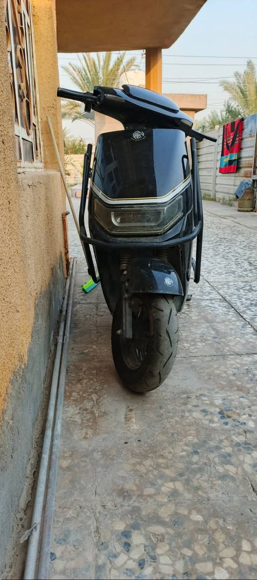 دراجة شحن 7 بطاريات 40 كم متر تمشيك بريك دسك امامي خلفي نضيفة من ماركة الصقر بيهة بس البطاريات ما بيعة اي خلل ثاني دبل سويج و بصمة تشغيل عن بعد السعر 350 بيهة مجال للتواصل *********** بي واتساب
