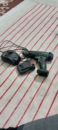 الادريل كامل ب٢٠مع التوصيل شرط الفحص 07885948778