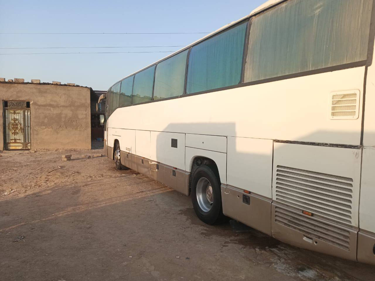 ٤٠٤ للبيع او مراوس دواخل ترافكو كشن قبضتين مكينه وكير جدد تخم تاير وحداديه جدد كهربائيات شغاله خط كربله بصره رقم الماني***********
