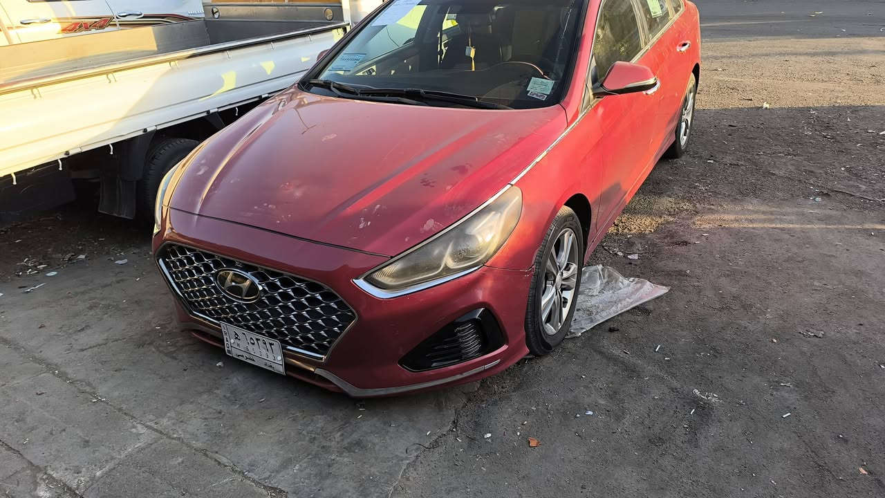 سلام عليكم سوناتا  موديل 2019 
سياره بيها ثلاث  قطع ابيع احزام  

سياره حادثها جاملغ امامي امبدل و الباب  

سياره جاهزه وخير من الله وعلئ يد وحده 
ماشيه 92

موصفاتها  فول عده الفتحه  معروفه شاشه وكامره ورادار وحساس خلفي شاشة 360 تدفأه بالستيرن تدفأه بالكشنات 3 قطع تبريد 

وباقي الموصفات معروفه السعر رايده 130 وبيها مجال 

السياره با اسمي ثاني يوم تحويل 

مكان السياره بغداد شارع فلسطين 

الاستفسار الاتصال ممتواجد فيس 

*********** واتساب
