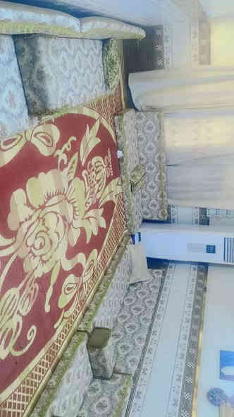 سلام عليكم ديوان ارضي طول 13متر شغل درجة اولى للبيع مكاني مدينه الصدر ***********
