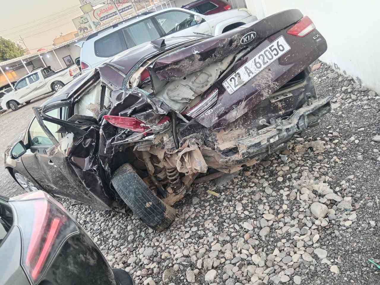 سلام عليكم كيا اوبتيما موديل 17 رقم ذي قار ابيع على وضعها ما متواجد على الفيس هذا رقم راعيها *********** مكان السياره كوت شيخ سعد
