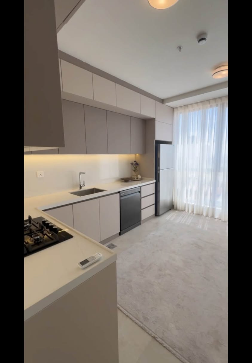 وفرنالكم شقق بمقدمة 88 ورقة فقطططط في اربيل - DC TOWER (دي سي تاور )
الشقق تتوفر بعدة انضمة منها( غرفة واستقبال/ غرفتين واستقبال/ ثلاث غرف واستقبال )
لتفاصيل اكثر تواصلو ويانا على الارقام
***********
***********
