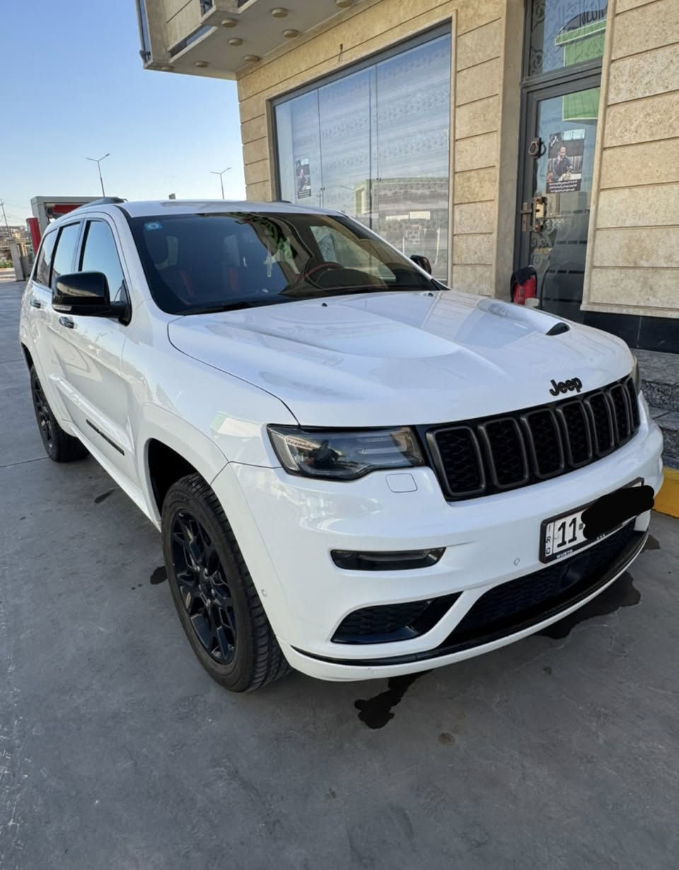 سلام عليكم
جيب كراند شيروكي فئة  S  خليجية وكالة هارلم 
فول مواصفات
موديل 2021  
رقم بغداد
مكفوله من الضرر بيها فقط شخط بالباب 
سيارة نظيفة كلش ماشية 100 الف 
مكان السيارة الفلوجة
السعر 370 وبيها مجال للاستفسار الاتصال
***********
***********
