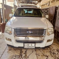 فورد اكسبلور. 2010 بدون ضربه بدون بارد  فقط خدوش بسيطه جدا. كلين. سلاي...