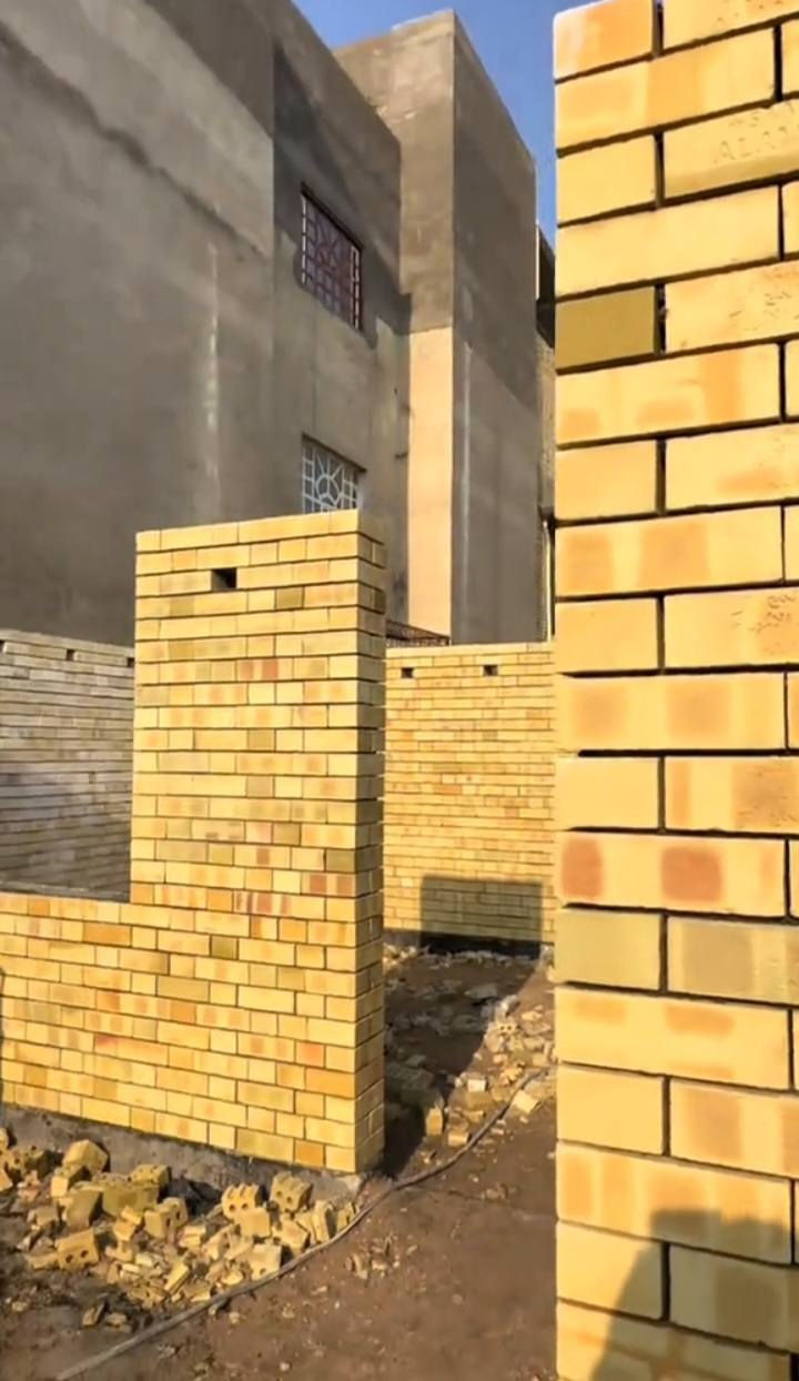 خلفه بناء درجه اولى 👍 جزء من أعمالي في مناطق 👇 متفرقه ببغداد 🌏
شغلنا ع دبل وقطعي ✊
سلمنا كاع نسلمك بيت 🌃👉
شغلنا كرخ ورصافه 🙏 وايضأ نشتغل ترميم  درجه اولى 
   اسعارنا مناسبه جدأ   😊
للاتصال *********** بي واتساب
