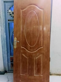 باب • ٢م×٨٧ • مع جرجوبه