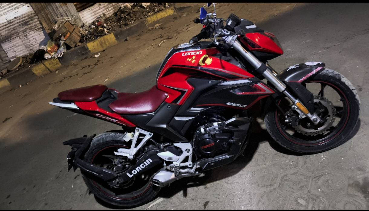 سلام عليكم دراجة لونسن محرك 250
مسجلة كاملة لوحة وسنوية نقصة بريك خلفي فقط
سعر 16 ورقة
***********
