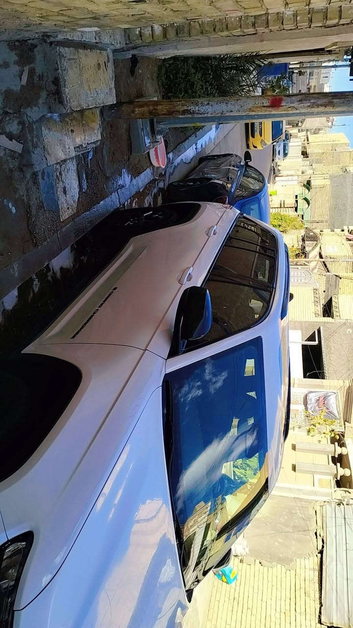 سلام عليكم حيب كراند شروكي موديل 25 ماشيه 4 آلاف زيرو بغداد رقم شهداء حادث بنيد وجملغ سياره فول مواصفات *********** وإذا اكو مراوس بجارجر
